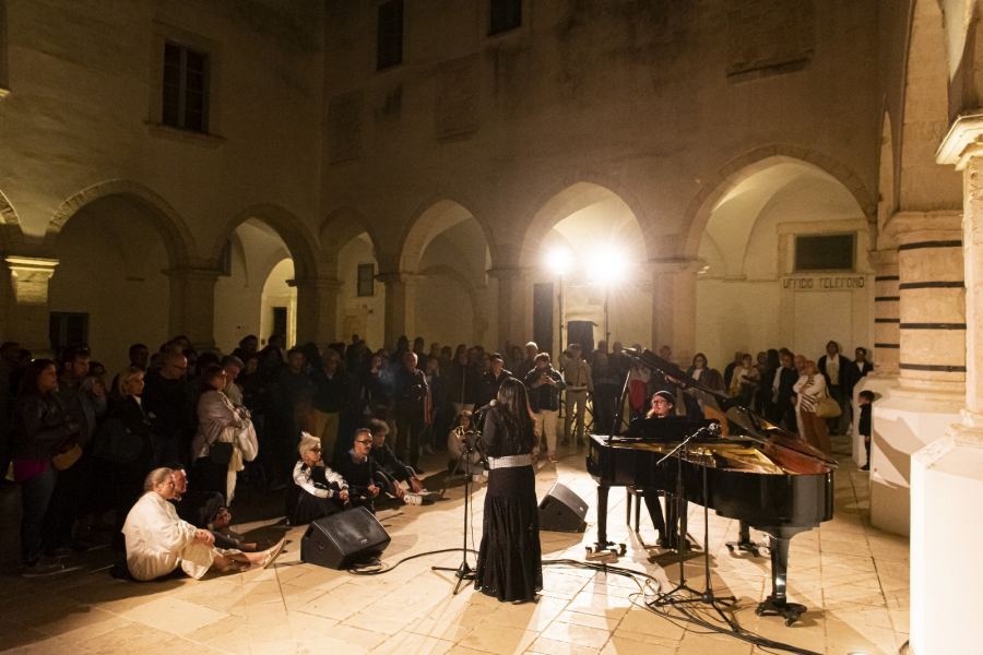 نبقى نغني Canta“ جديد أمل مرقس